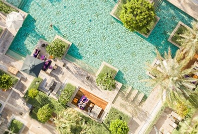 dubai best poolside restaurants swimming pool