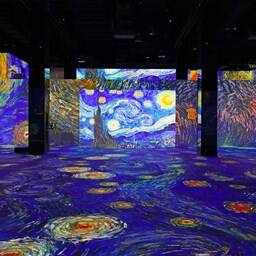 Van Gogh, Dreamed Japan and Verse at Infinity des Lumières | Visit Dubai