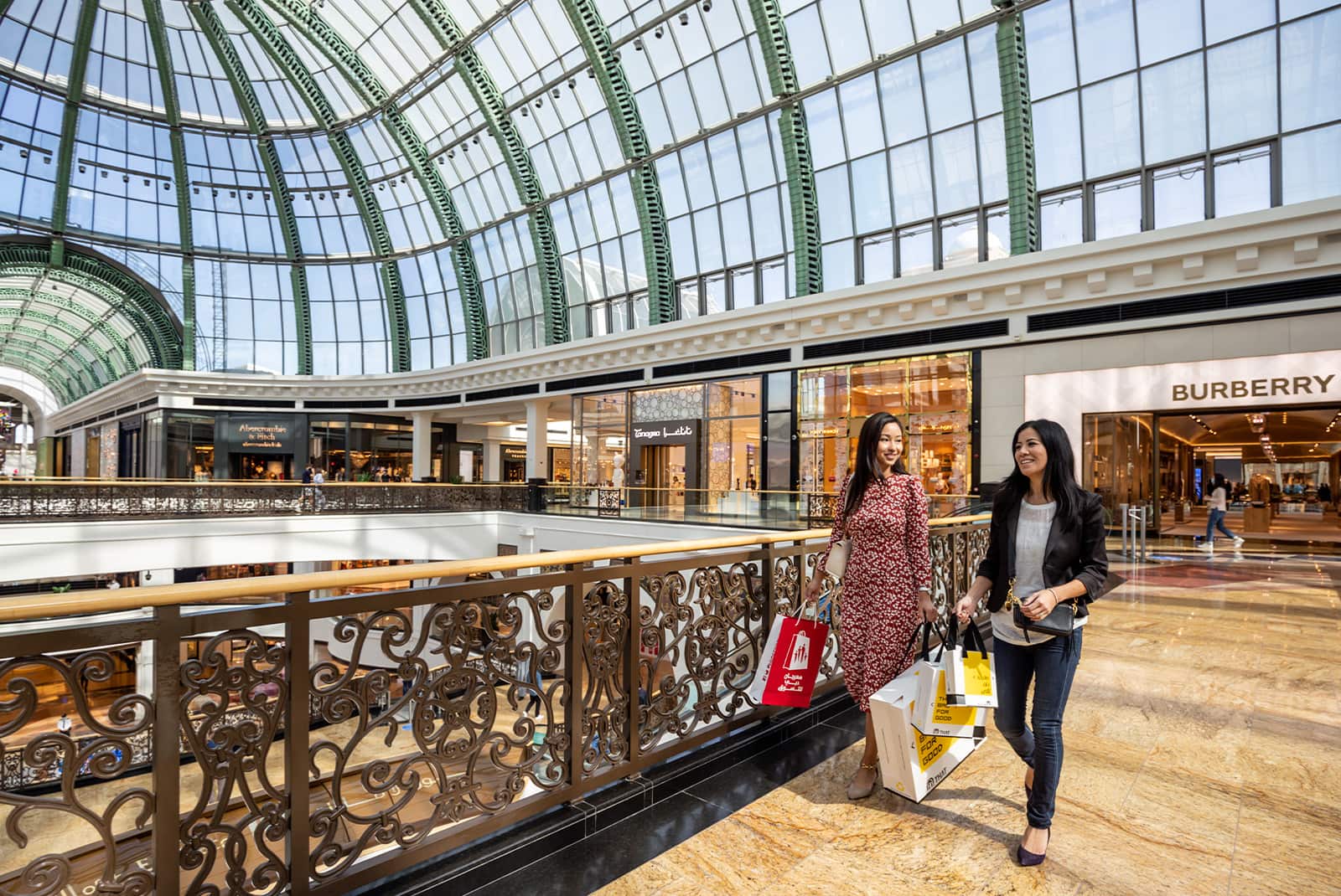 Mall of Emirates | Ski, Cinema and Shop | Visit Dubai