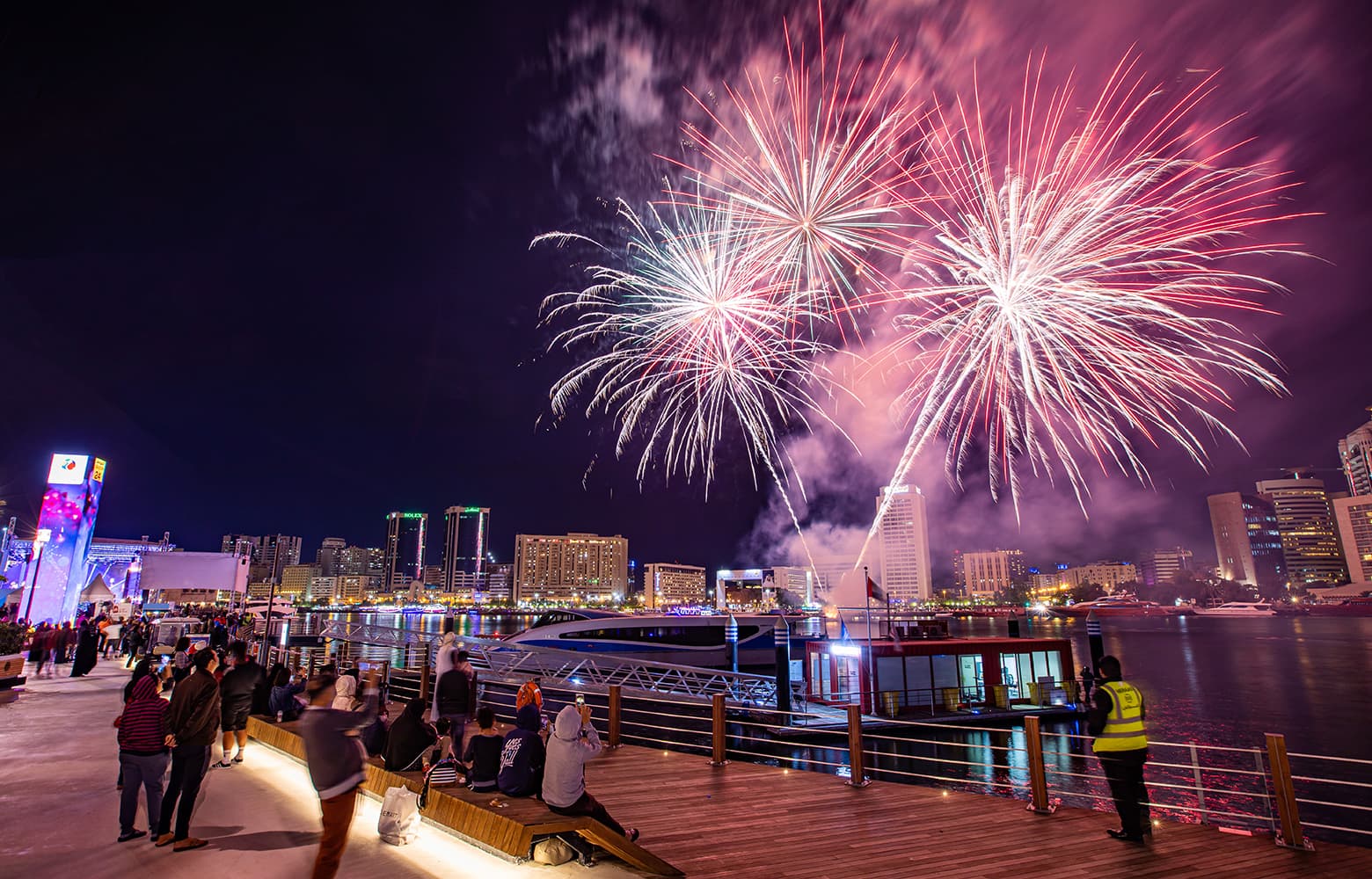 Where To Watch Dubai’s New Year's Eve Fireworks | Visit Dubai